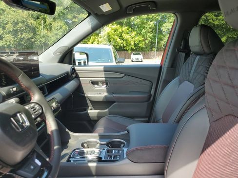New 2026 Honda Pilot Black Edition image 14