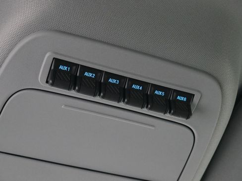 New 2024 Ford F550 4x4 Regular Cab Super Duty w/ XLT Value Package image 51