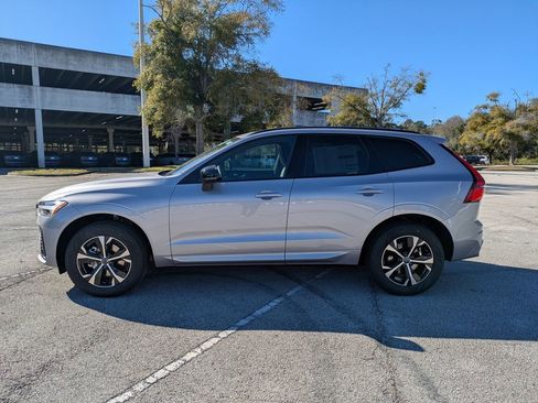 New 2026 Volvo XC60 B5 Core AWD/4WD image 3