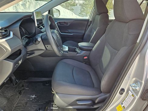 Used 2023 Toyota RAV4 LE image 8