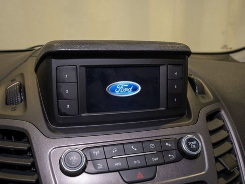 Used 2019 Ford Transit Connect XL image 11