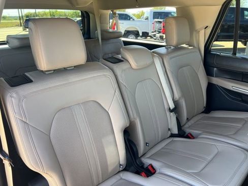 Used 2023 Ford Expedition Max Limited image 34