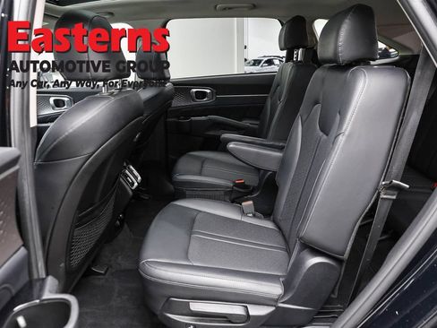 Used 2021 Kia Sorento SX FWD image 22
