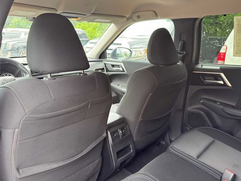 Used 2022 Mitsubishi Outlander ES AWD/4WD image 23