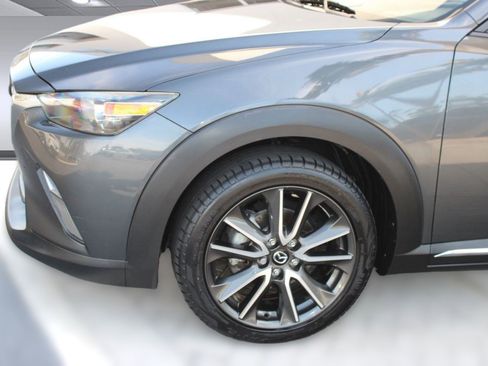 Used 2017 MAZDA CX-3 Touring image 12