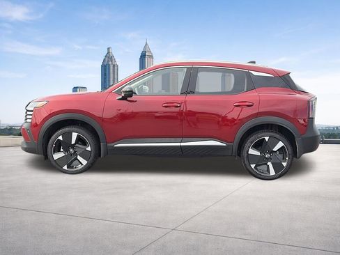 Used 2026 Nissan Kicks SR FWD image 2