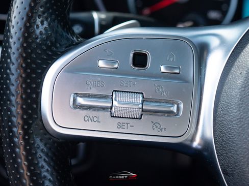 Used 2019 Mercedes-Benz C 300 Sedan image 20