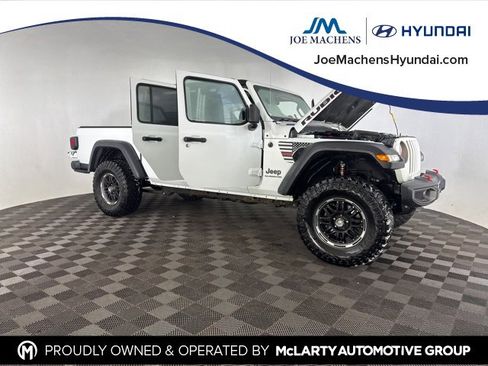 Used 2020 Jeep Gladiator Rubicon w/ Trailer Tow Package image 12