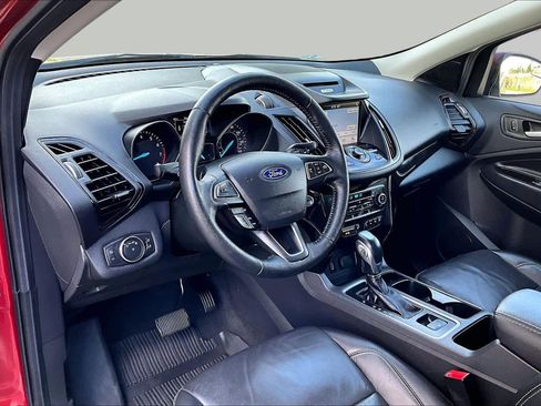 Used 2018 Ford Escape Titanium AWD/4WD image 18