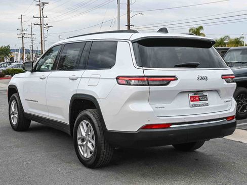 New 2025 Jeep Grand Cherokee L Laredo image 6