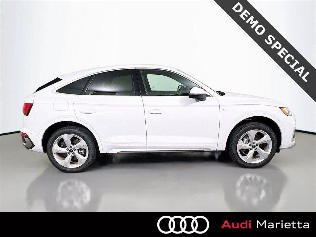 New 2025 Audi Q5 2.0T Premium Plus AWD/4WD image 9