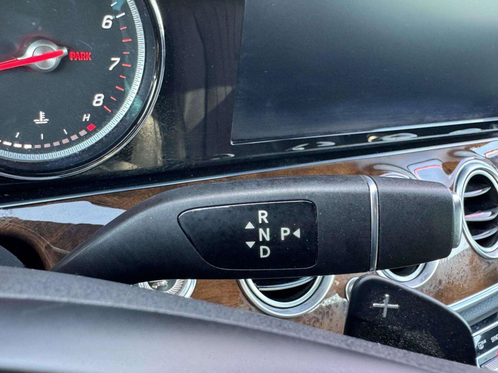 Used 2018 Mercedes-Benz E 300 4MATIC image 20