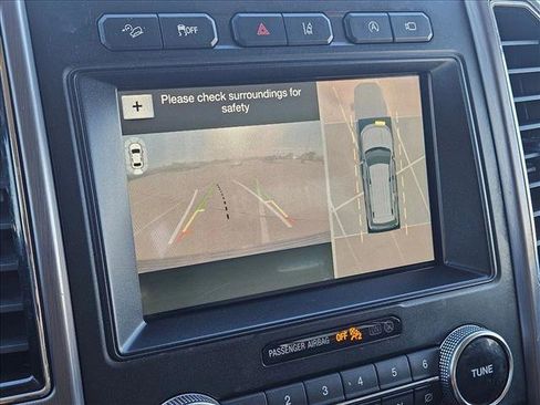 Used 2018 Ford Expedition Max Platinum image 13