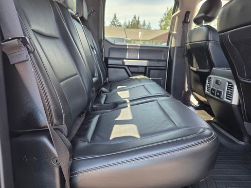 Used 2017 Ford F250 Lariat w/ Lariat Value Package AWD/4WD image 26