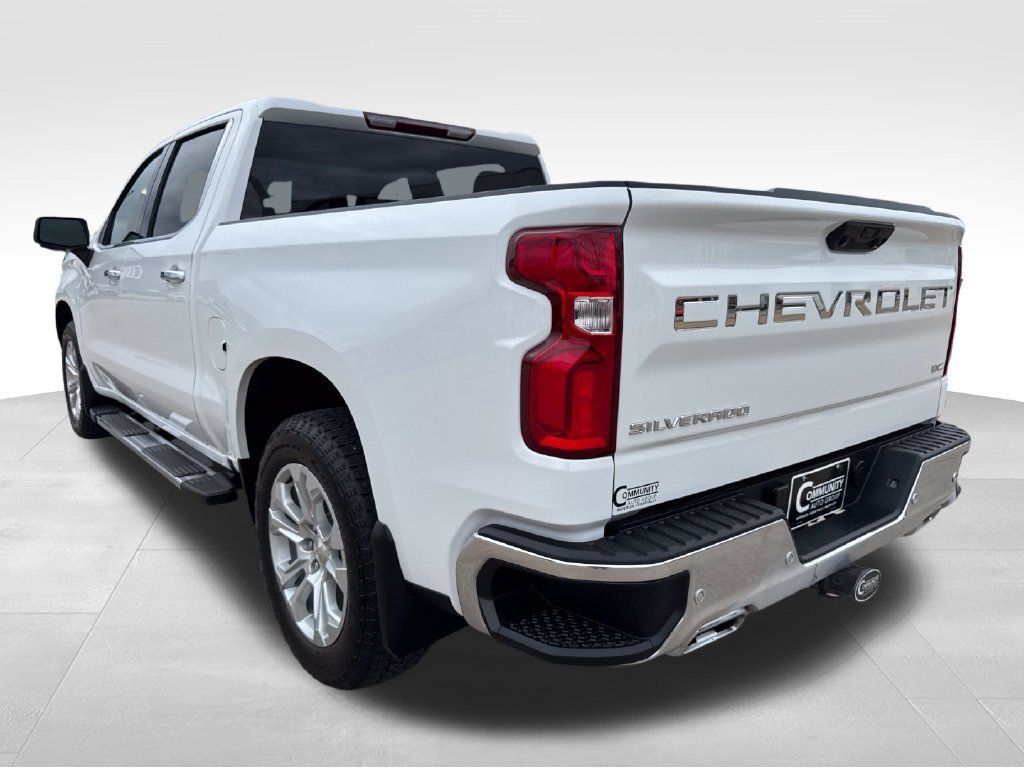 Certified 2023 Chevrolet Silverado 1500 LTZ AWD/4WD image 3