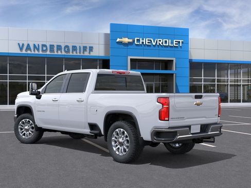New 2026 Chevrolet Silverado 2500 LTZ w/ LTZ Convenience Package AWD/4WD image 31