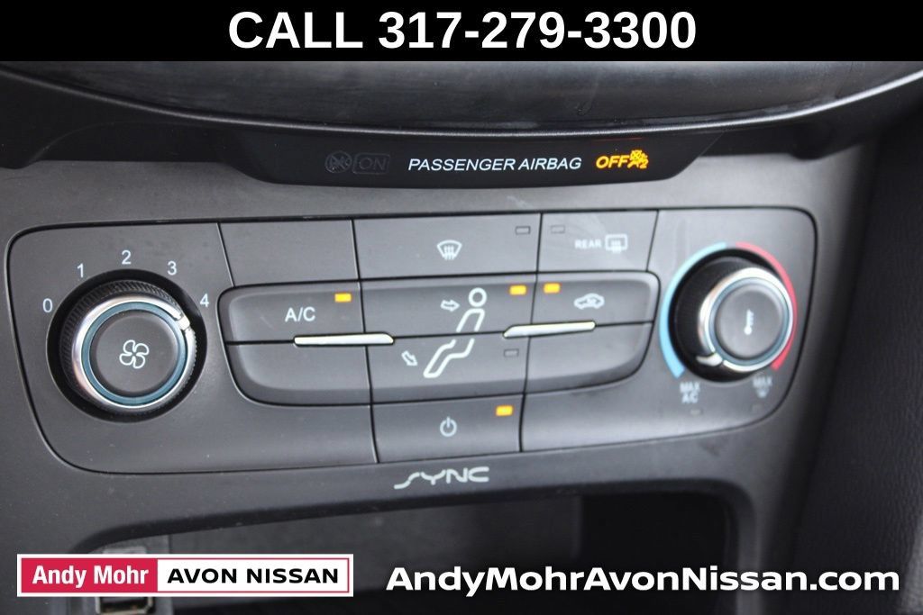 Used 2017 Ford Focus SE FWD image 33