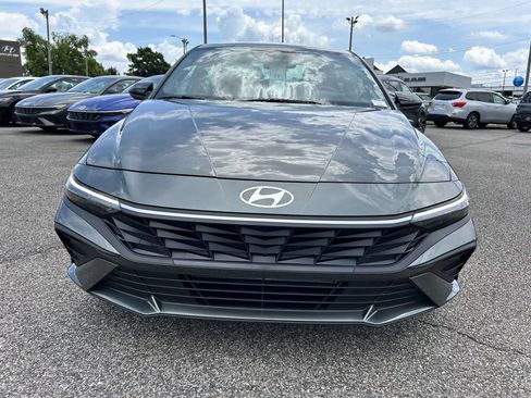 Certified 2026 Hyundai Elantra Sport FWD image 6