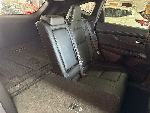 Certified 2025 Nissan Murano SL AWD/4WD image 23