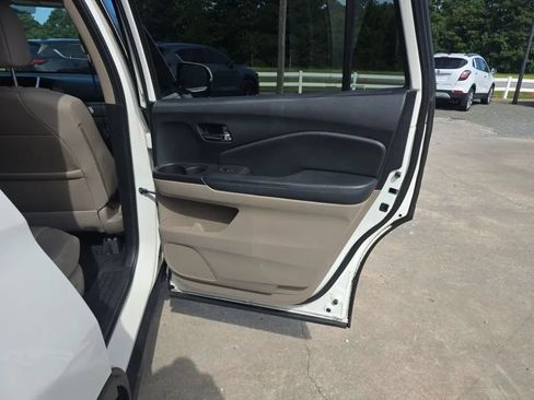 Used 2018 Honda Pilot EX-L image 49