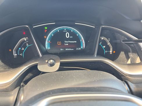 Used 2017 Honda Civic EX image 10
