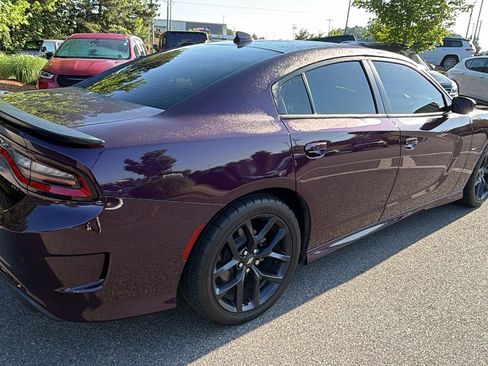 Used 2020 Dodge Charger R/T w/ Blacktop Package RWD image 8