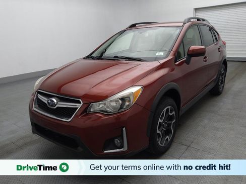 Used 2017 Subaru Crosstrek 2.0i Premium image 1