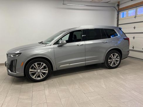 Used 2024 Cadillac XT6 Premium Luxury FWD image 7