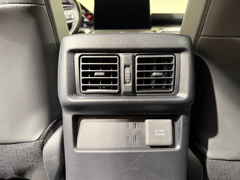 Certified 2025 Toyota 4Runner TRD Off-Road Premium w/ Tow Technology Package AWD/4WD image 22