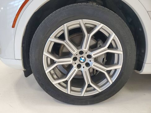 Used 2020 BMW X7 xDrive40i AWD/4WD image 9
