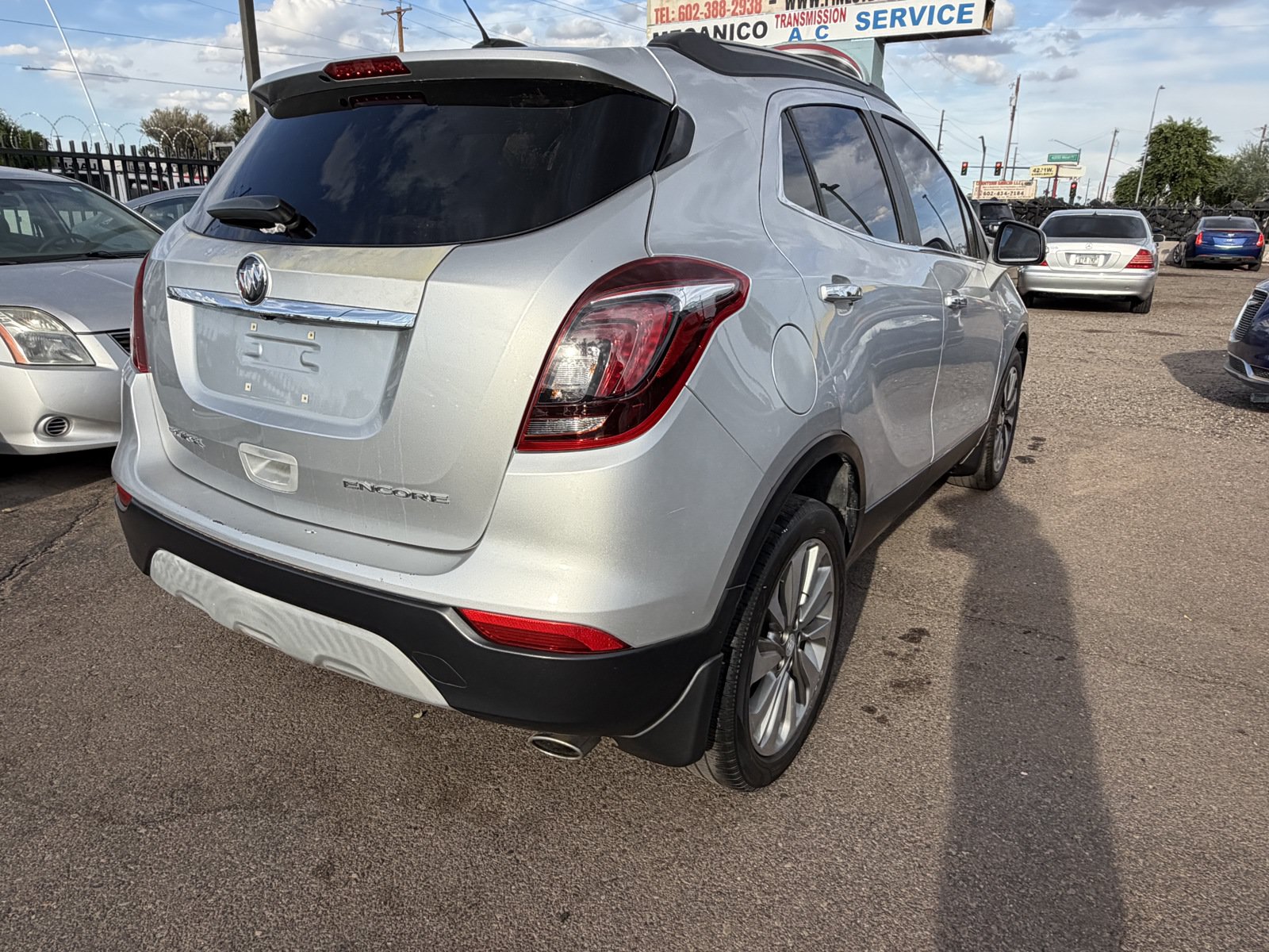 Used 2018 Buick Encore Preferred FWD image 5