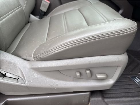 Used 2019 GMC Yukon XL Denali w/ Denali Ultimate Package RWD image 40