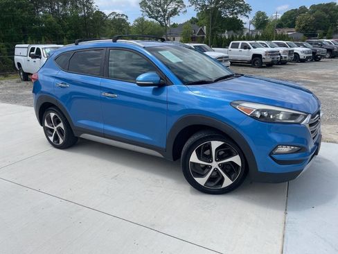 Used 2017 Hyundai Tucson Limited AWD/4WD image 16