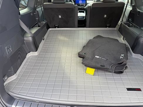 Certified 2026 Lexus TX 500h AWD w/ Technology Package image 29