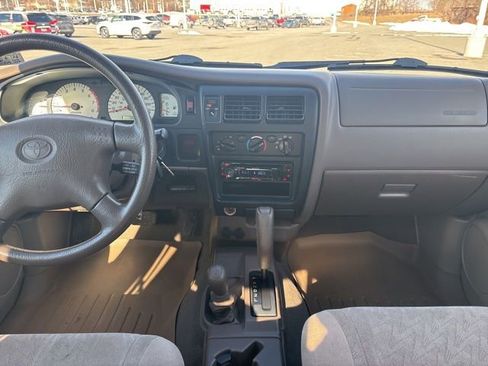 Used 2004 Toyota Tacoma 4x4 Xtracab V6 image 20