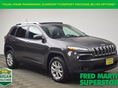 Used 2016 Jeep Cherokee Latitude w/ Comfort/Convenience Group