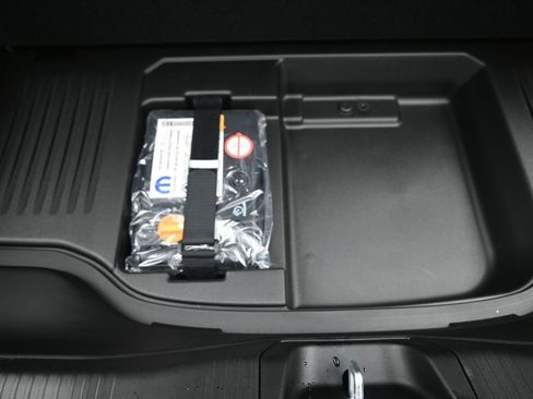 New 2026 Dodge Charger Scat Pack w/ Blacktop Package AWD/4WD image 13