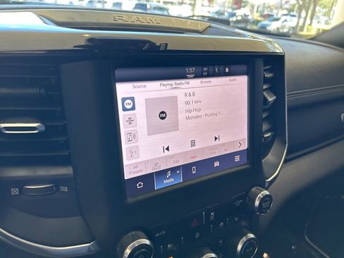 Used 2022 RAM 3500 Laramie w/ Max Tow Package image 7