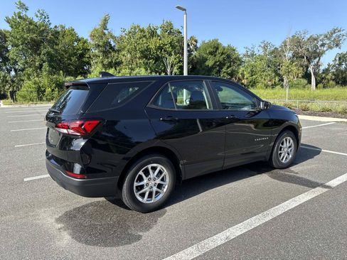 Used 2024 Chevrolet Equinox LS FWD image 3