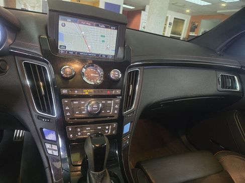 Used 2015 Cadillac CTS V image 22