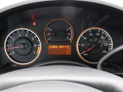 Used 2015 Nissan Titan S image 20