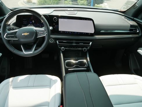 Used 2026 Chevrolet Traverse High Country AWD/4WD image 10