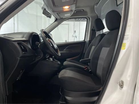 Used 2021 RAM ProMaster City Tradesman w/ Window Group 09 image 9