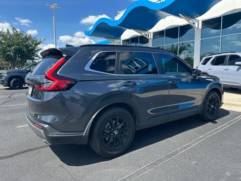 Used 2024 Honda CR-V Sport image 6