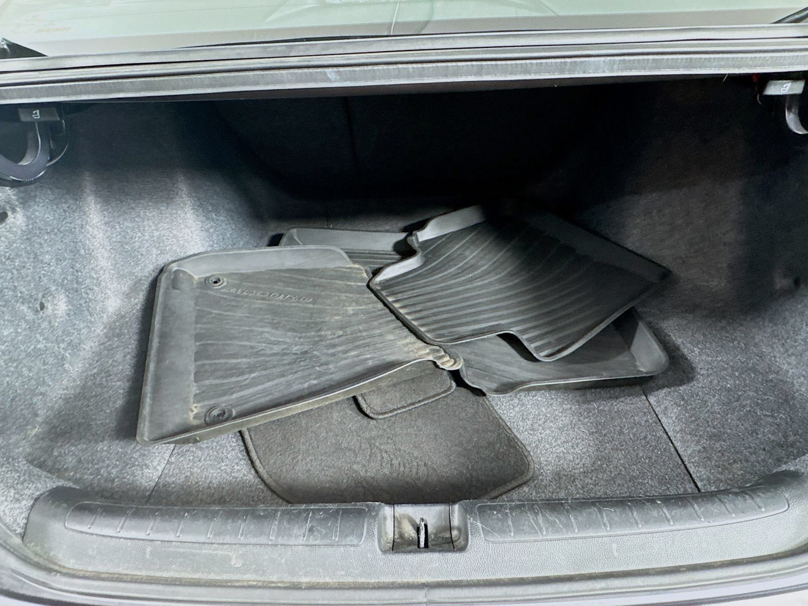 Used 2019 Honda Accord EX-L image 20