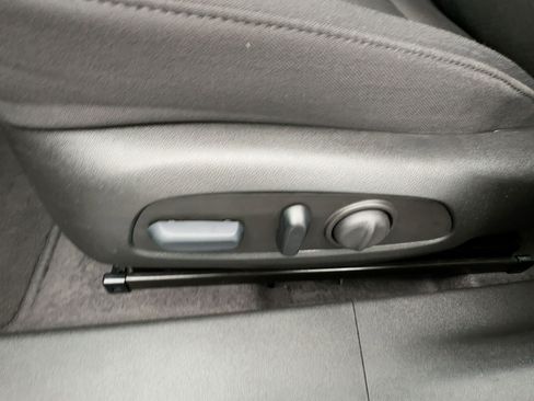 Used 2023 Chevrolet Malibu LT image 14