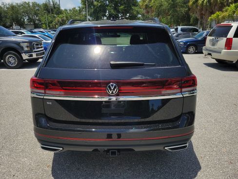 New 2026 Volkswagen Atlas SE FWD image 5