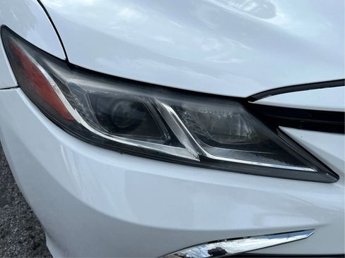 Used 2021 Toyota Camry LE FWD image 21