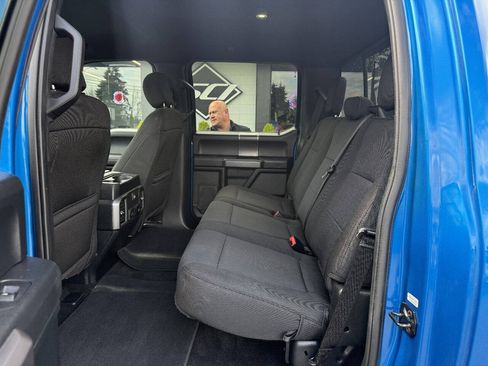 Used 2020 Ford F150 XLT w/ Equipment Group 302A Luxury AWD/4WD image 21