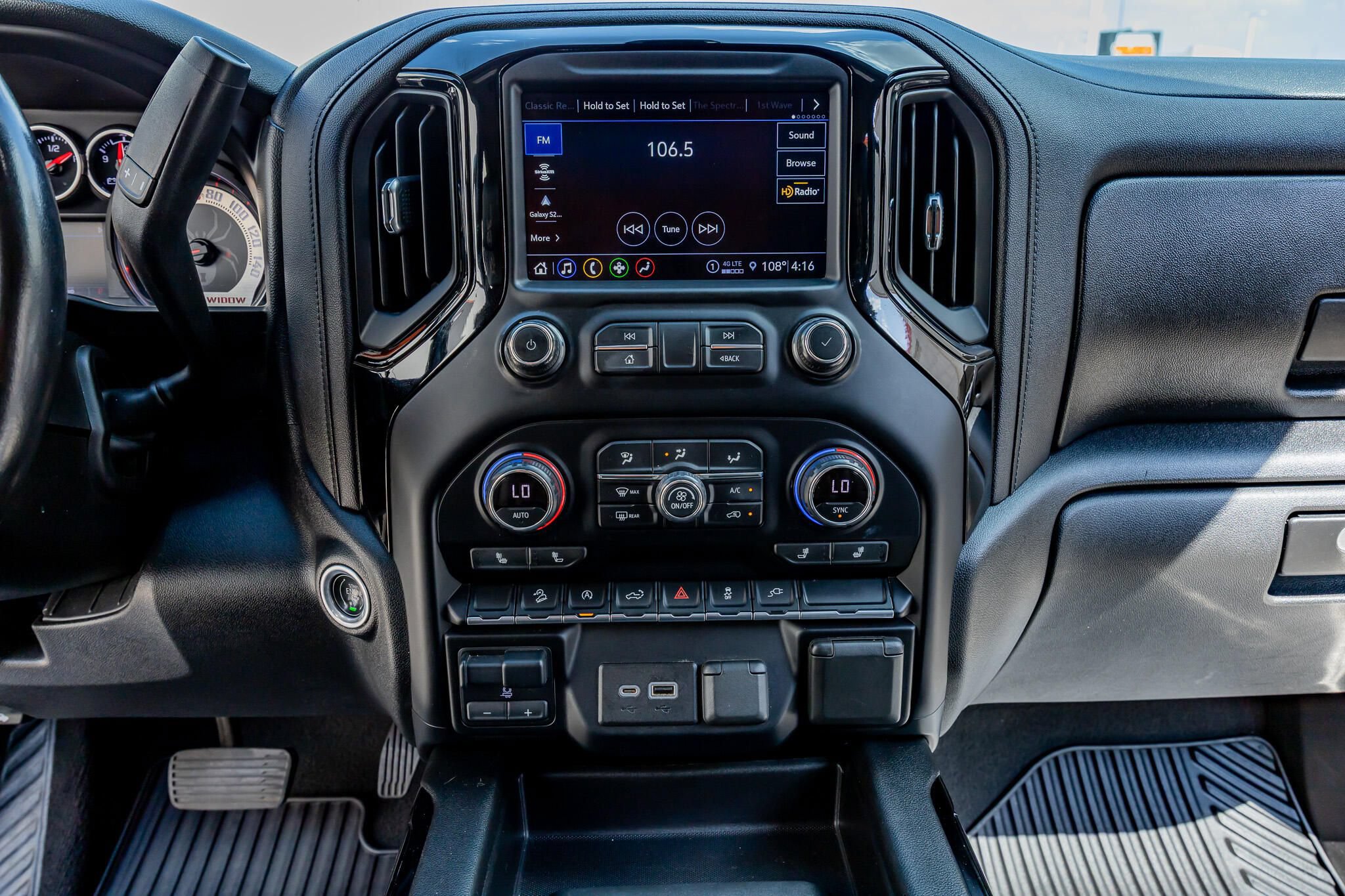 Used 2021 Chevrolet Silverado 1500 RST w/ All Star Edition Plus AWD/4WD image 23